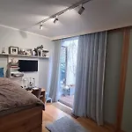 Exceptional 3Br Apartment With Gym Pool And Terrace * Praga