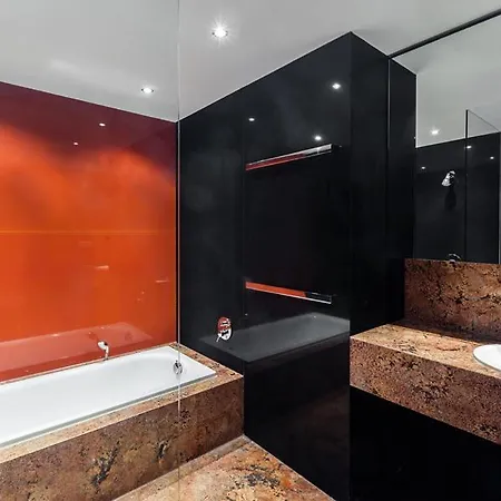 Exceptional 3br With Gym Pool And Terrace * Praga